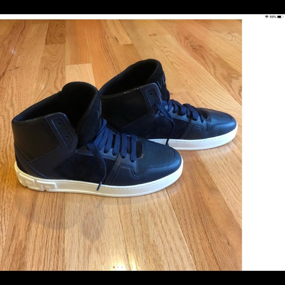 Versace Collection - Picture 3 of 8